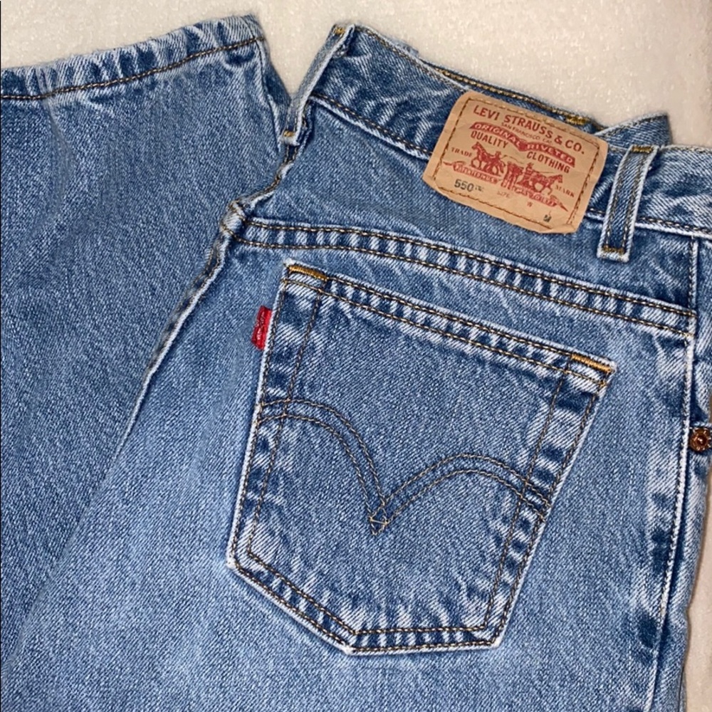 Vintage Classic Relaxed Levi’s 550